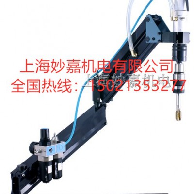 气动攻丝机采用压缩空气驱动，安全快速高效
