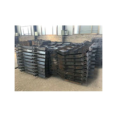 高速公路防撞墙钢模具— 公路防撞墙模具
