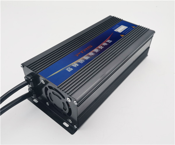 PBC230系列 叉车充电机 24V30A