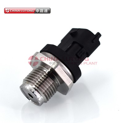 卡车共轨压力传感器0 281 006 327卡车压力传感器