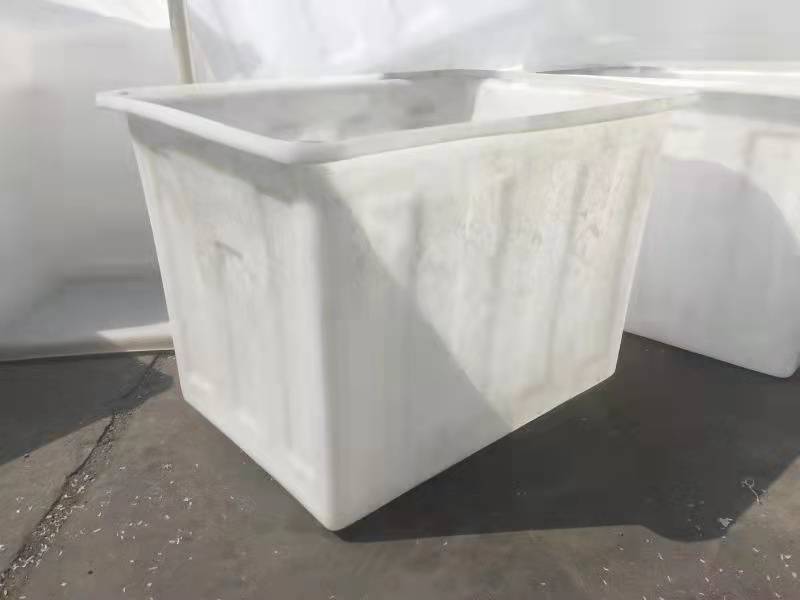 养鱼水缸大桶PE水箱储水盆长方形120L