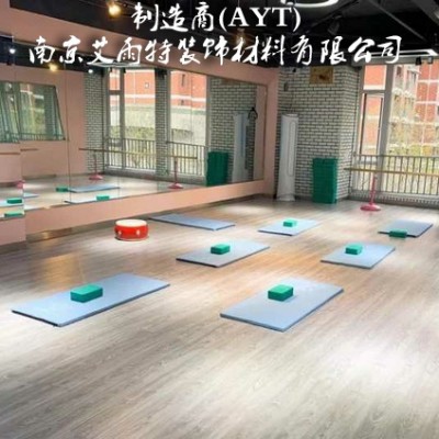 燕子矶附近健身房镜子安装