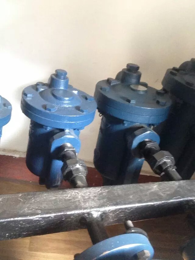 供应宝岛台湾DSC倒筒式蒸汽疏水阀982