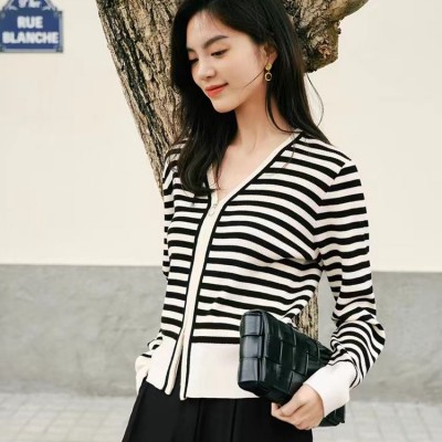 今日主播上衣夏品牌折扣女装 帛芩女装艾阿玛尼批发走份