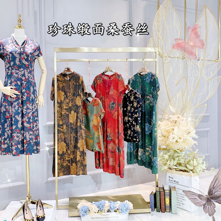 珍珠缎面桑蚕丝折扣店女装品牌 知篇女装丽莫尾货剪标