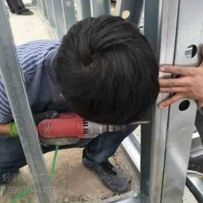 雅安高强轻质装饰轻钢龙骨防潮防火吊顶材料可以定制