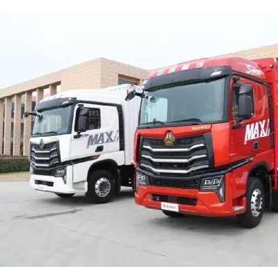 豪沃MAX国六9.6米高栏载货车价格