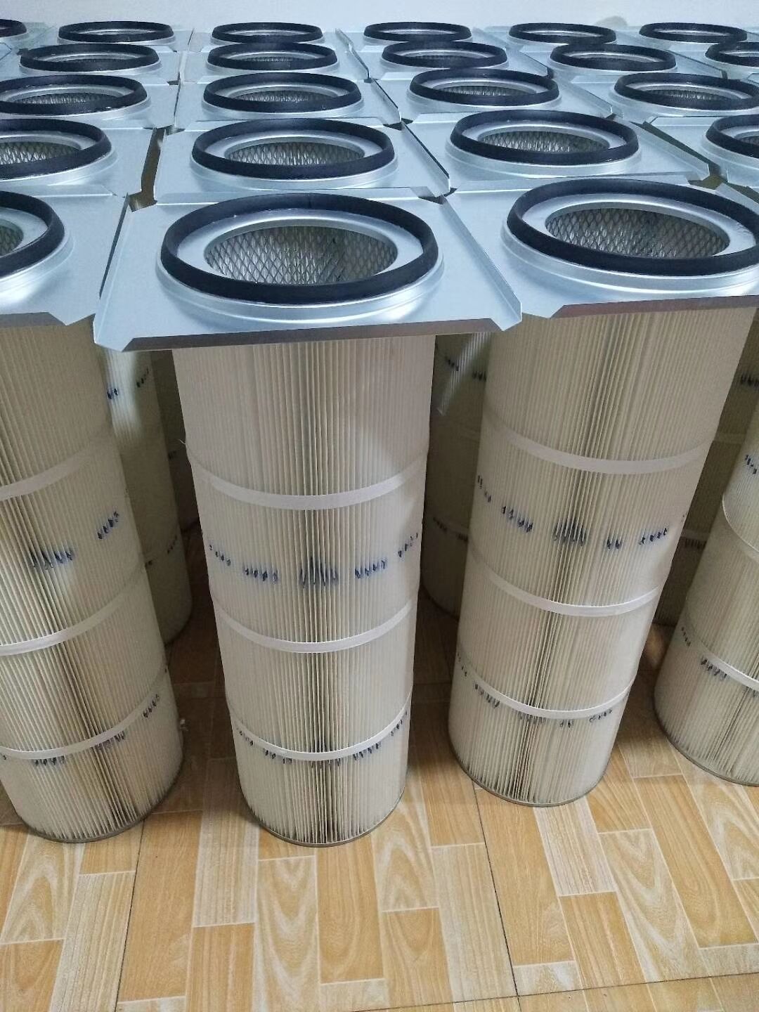 嘉林厂家出售卡盘除尘滤筒325*900