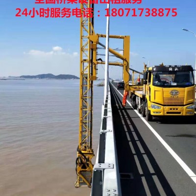 灌南14米桥检车出租，溧阳18米桥梁检测车租赁