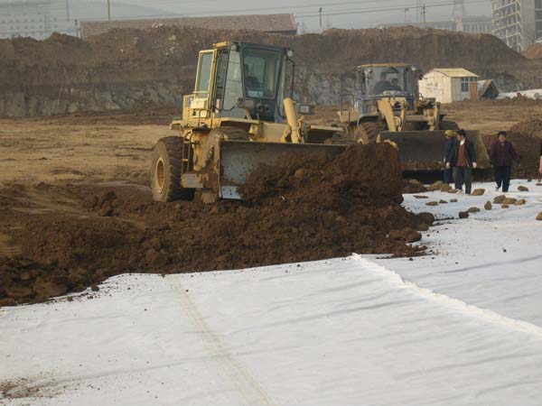 涤纶土工布复合土工布国标选路建