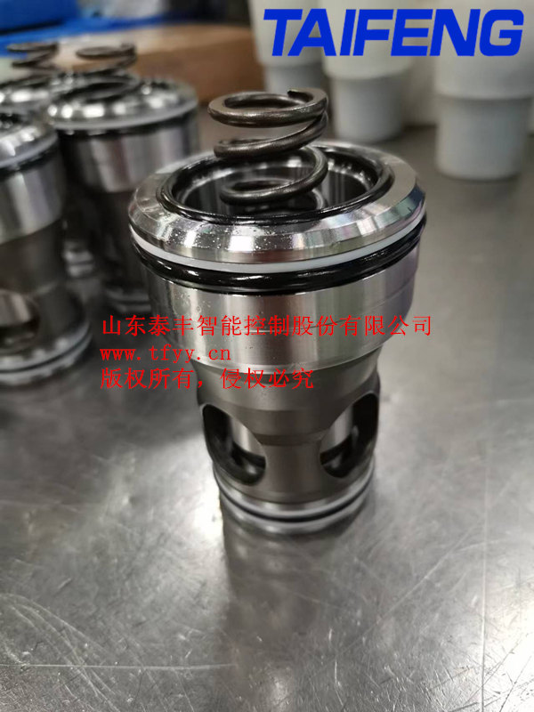 方向型插件TLC32A20E-7X