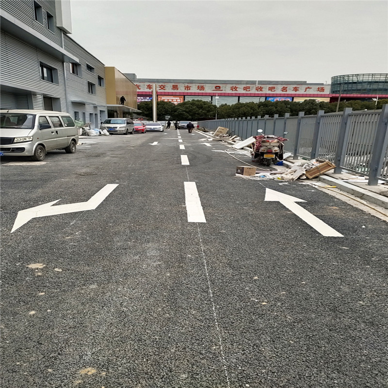 苏州道路标线施工，苏州杨舍镇车道划线价格热熔标志线