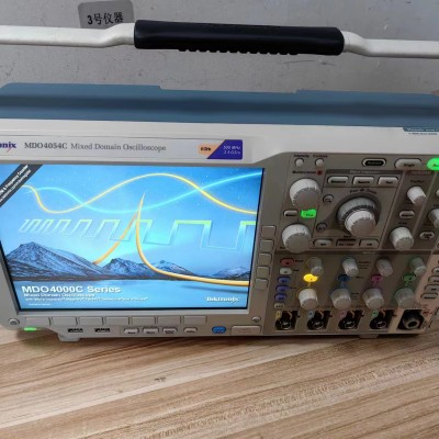 Tektronix MDO4054C混合域示波器