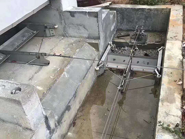 自动刮粪