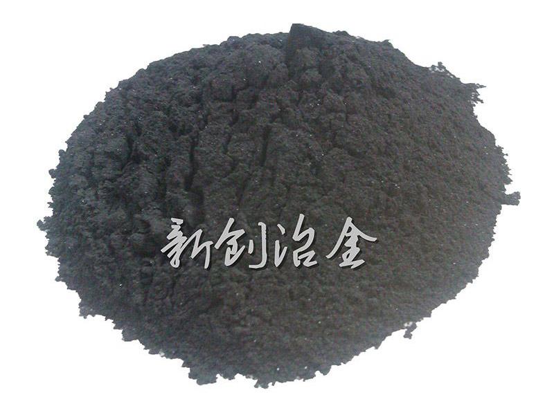 新创工厂生产重介质150D低硅铁粉