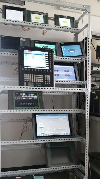 西门子工控机PC677B开机蓝屏无法启动维修当天解决好