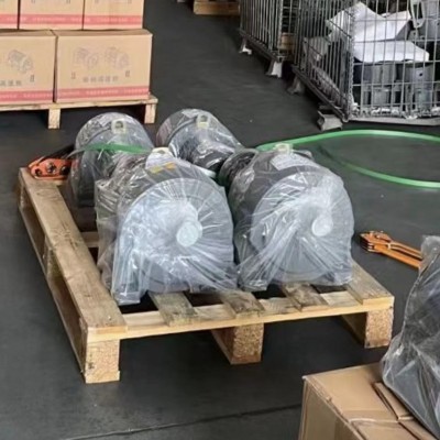 食品机械设备专用齿轮减速机，东本减速机，东本电机