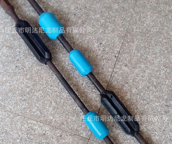 河北树脂油管扶正器生产厂家,尼龙左旋扶正器生产厂家